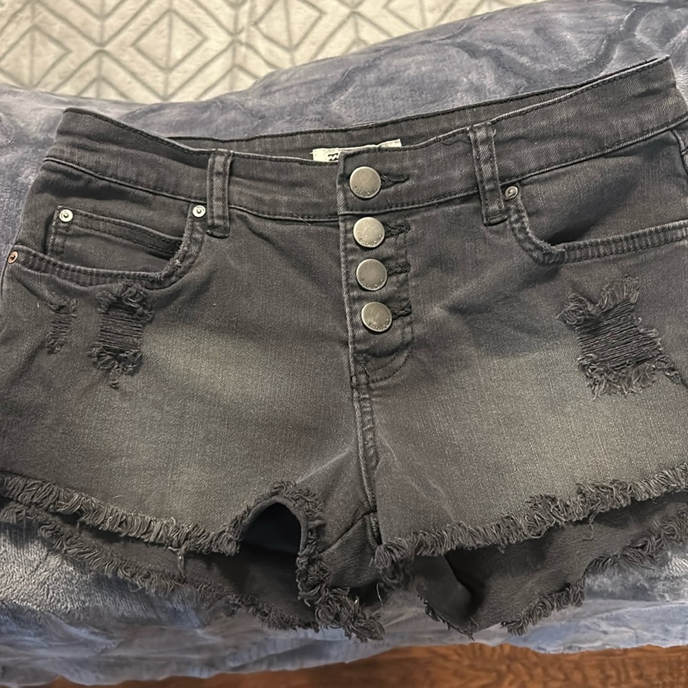 Billabong distressed short shorts   Size 25. Excellent used condition